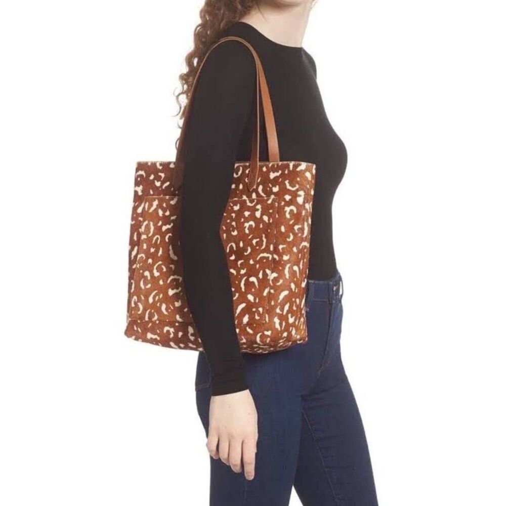 NWT Madewell The Medium Transport Tote Printed Calf Hair Edition in Pecan Multi